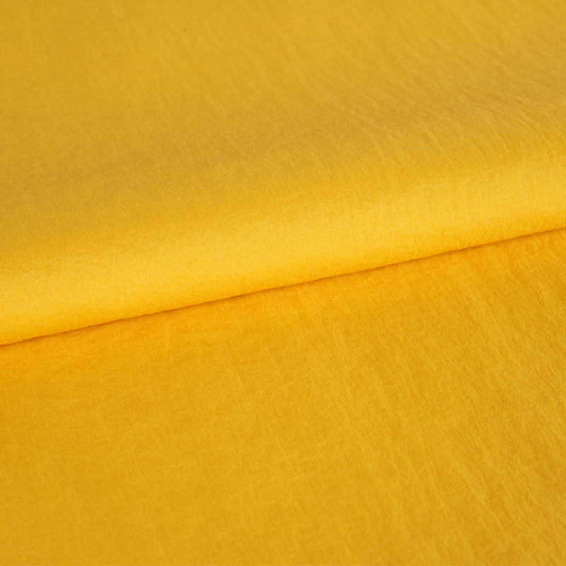 Tecido de tingimento giratório de nylon semi-fosco 400T de baixa elasticidade