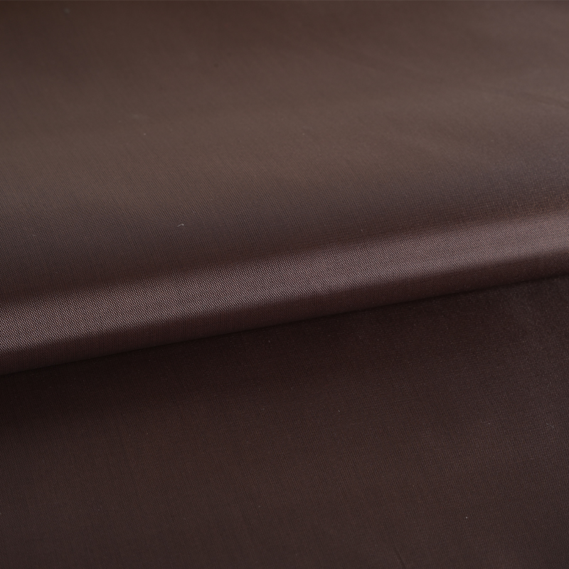 Tecido de tafetá de poliéster 63D * 66D 190T