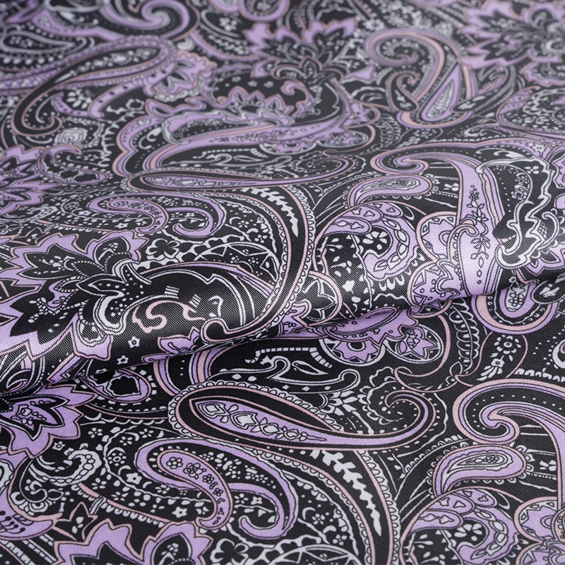 Tecido estampado de folha de pinheiro com rabo de cavalo de tafetá de poliéster 190T